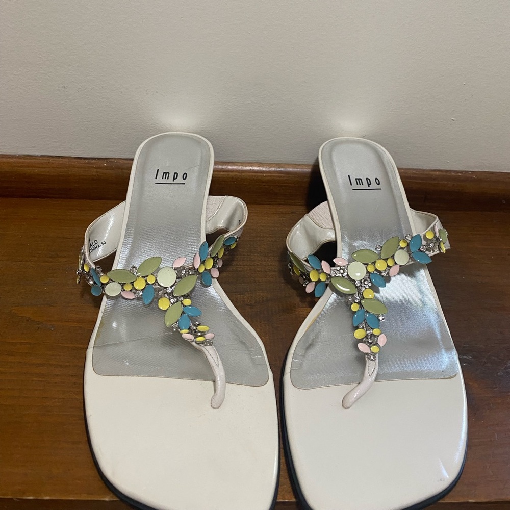 Impo Women's Cream and Pastel Thong Sandals
